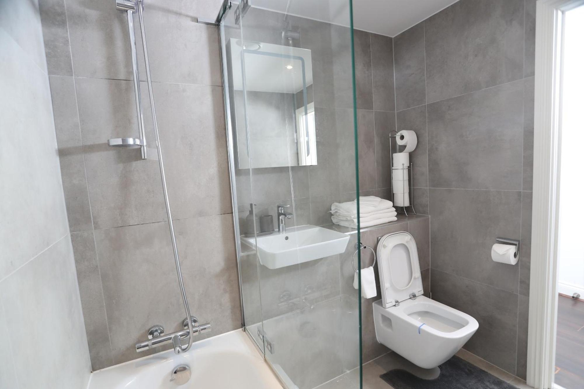 Luxury Apartments In Central Watford Watford  Ngoại thất bức ảnh